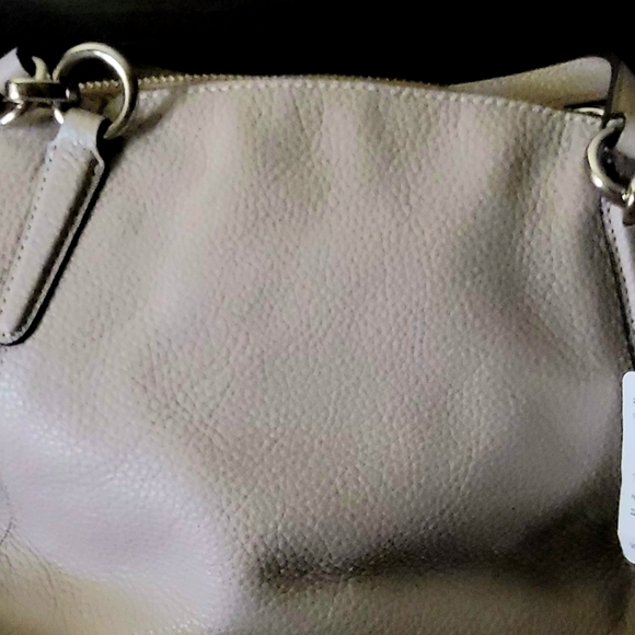 NWT COACH PURSE has 2 small handles&detachable long strap tags& plastic still in - Picture 4 of 13